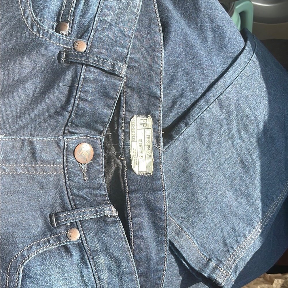 Free People Relaxed Blue Jeans Classic Style